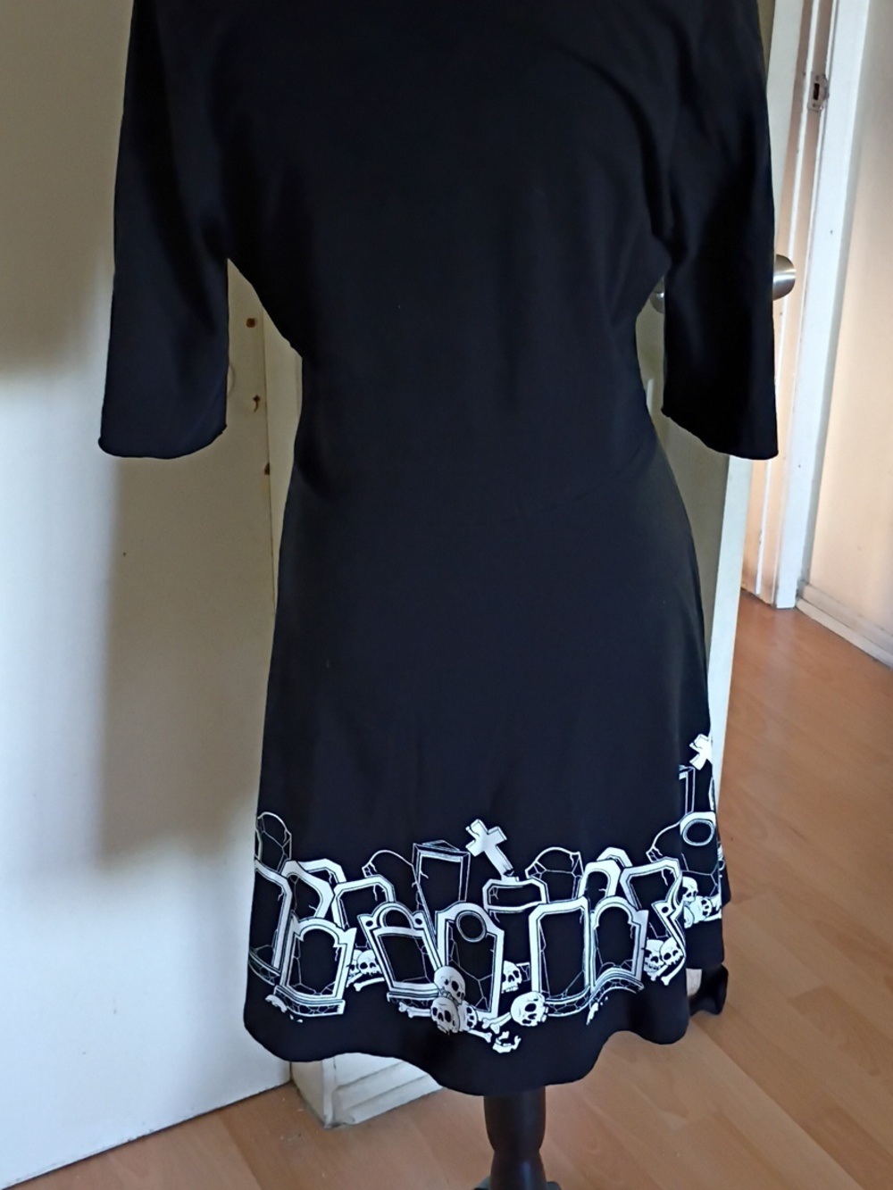 Sourpuss Coffin Dress - Picture 3 of 4
